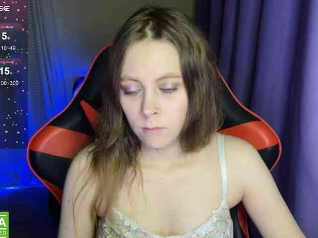 Natural-babe666 webcam