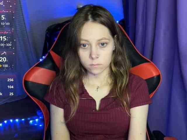 Natural-babe666 webcam