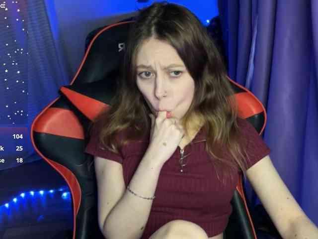 Natural-babe666 webcam