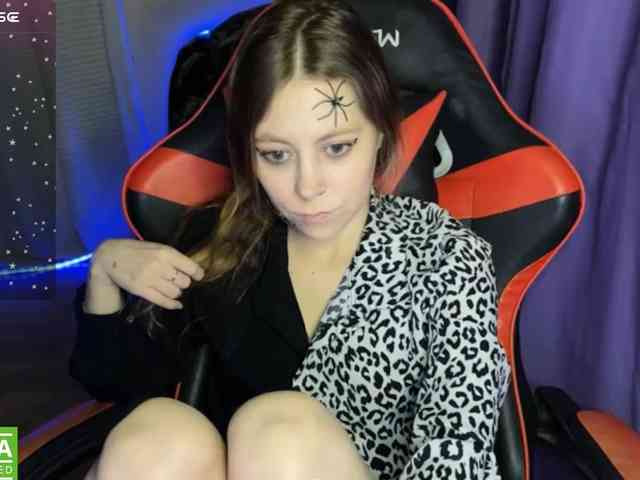 Natural-babe666 webcam