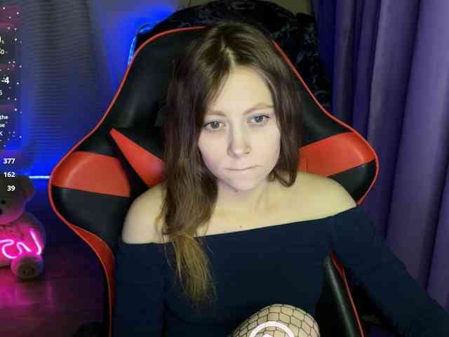 Natural-babe666 webcam