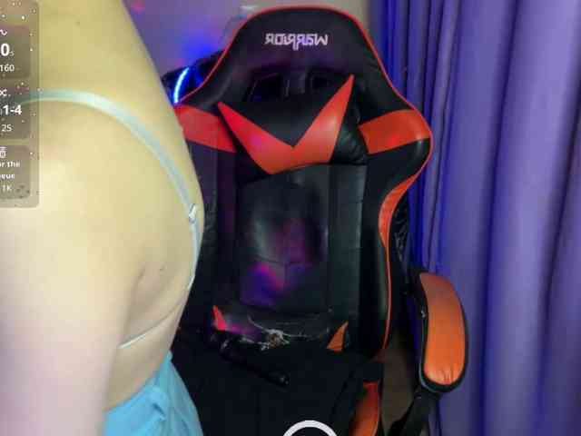 Natural-babe666 webcam