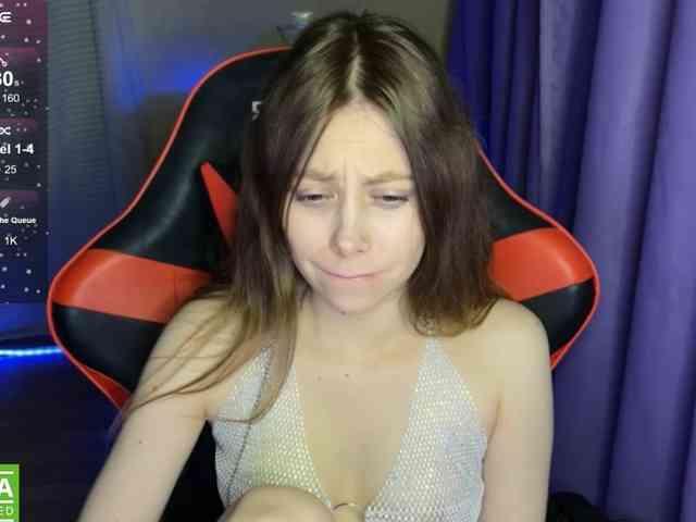 Natural-babe666 webcam