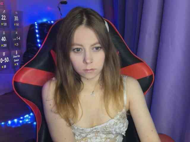 Natural-babe666 webcam