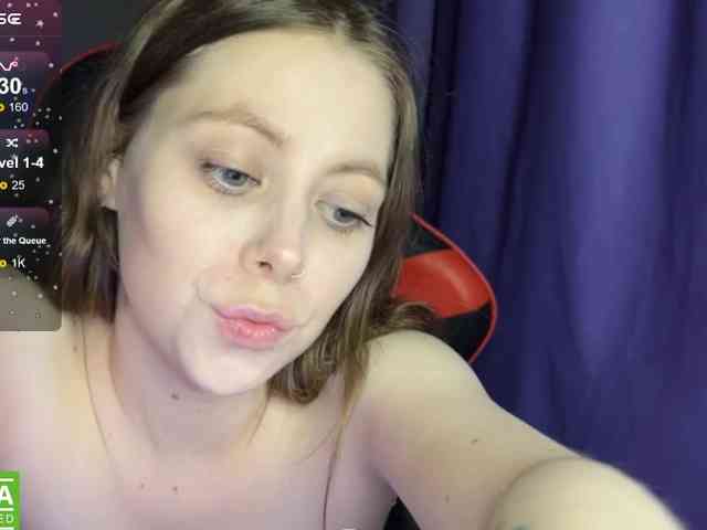 Natural-babe666 webcam