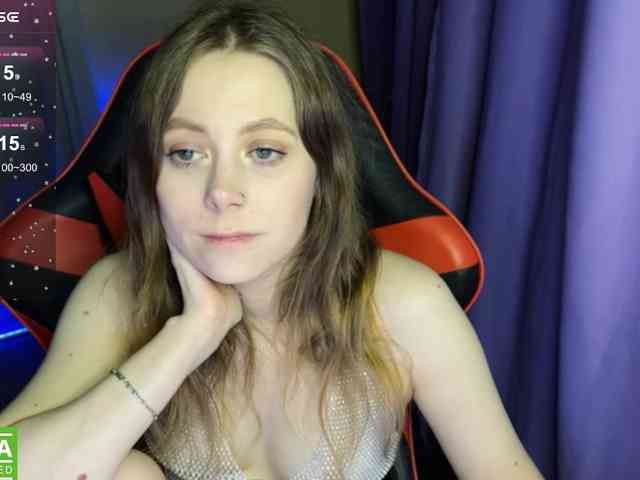 Natural-babe666 webcam