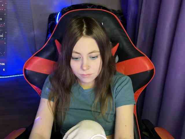 Natural-babe666 webcam