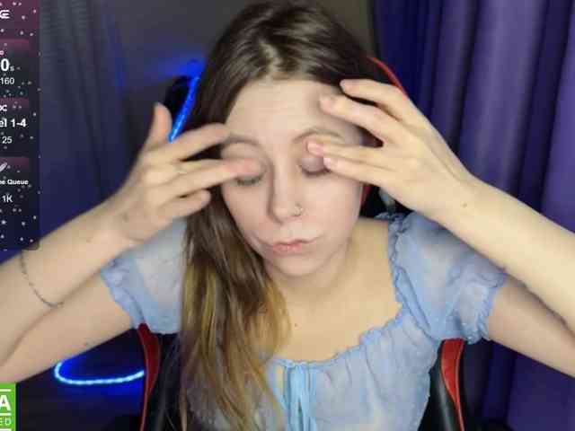 Natural-babe666 webcam