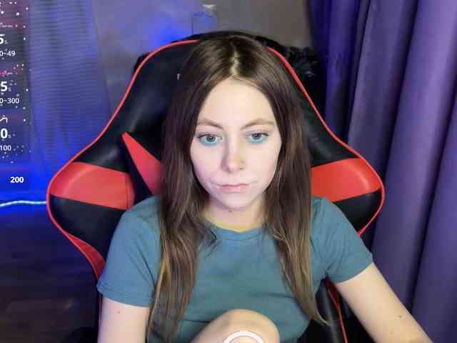 Natural-babe666 webcam