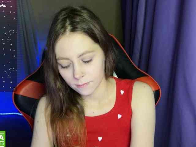 Natural-babe666 webcam