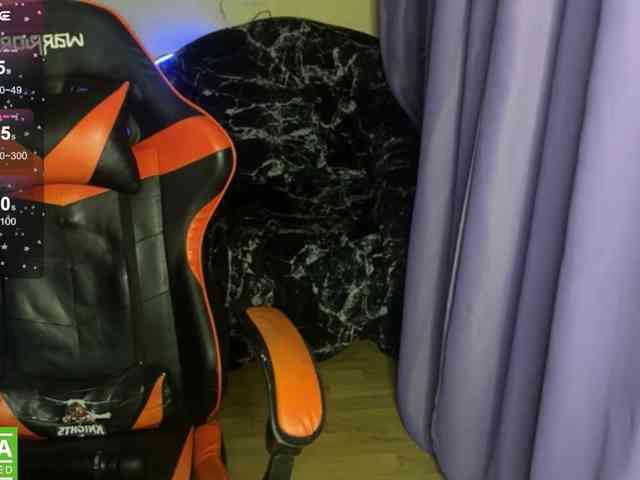 Natural-babe666 webcam