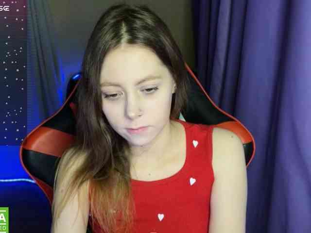 Natural-babe666 webcam