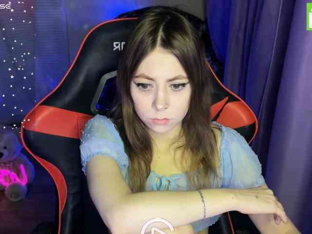 Natural-babe666 webcam