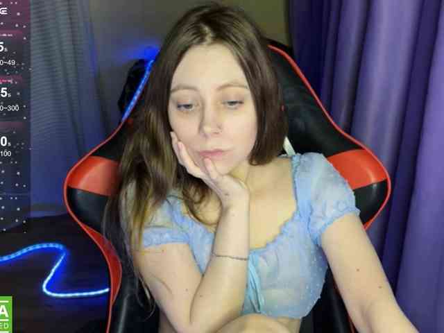 Natural-babe666 webcam