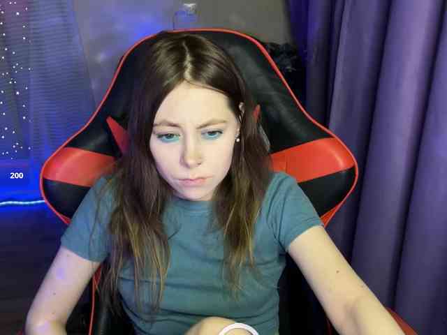 Natural-babe666 webcam