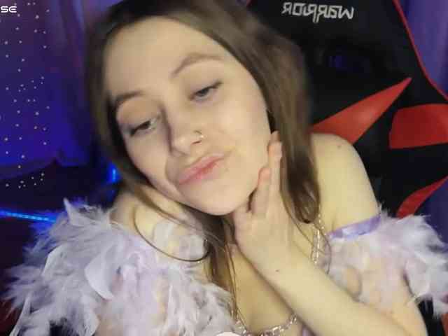 Natural-babe666 webcam