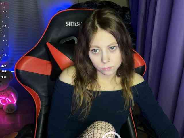 Natural-babe666 webcam