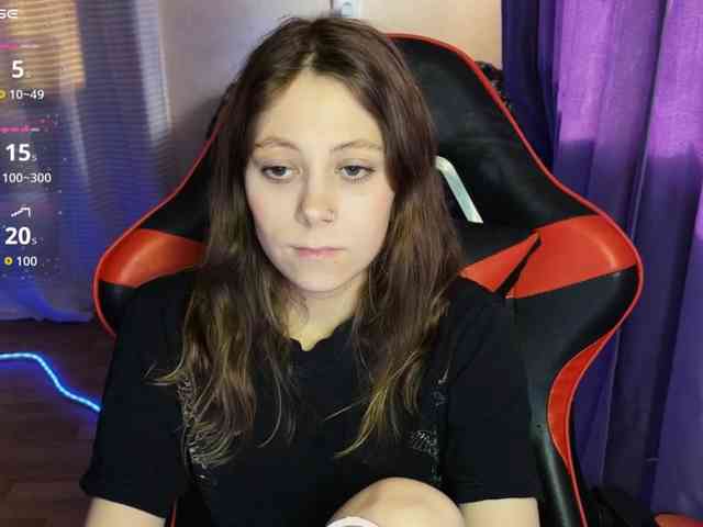 Natural-babe666 webcam