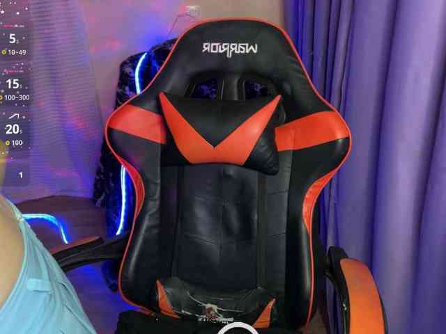 Natural-babe666 webcam