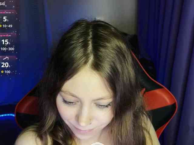 Natural-babe666 webcam