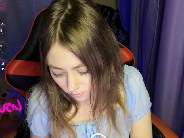 Natural-babe666 webcam