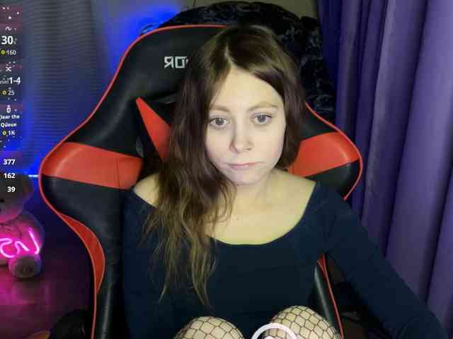 Natural-babe666 webcam