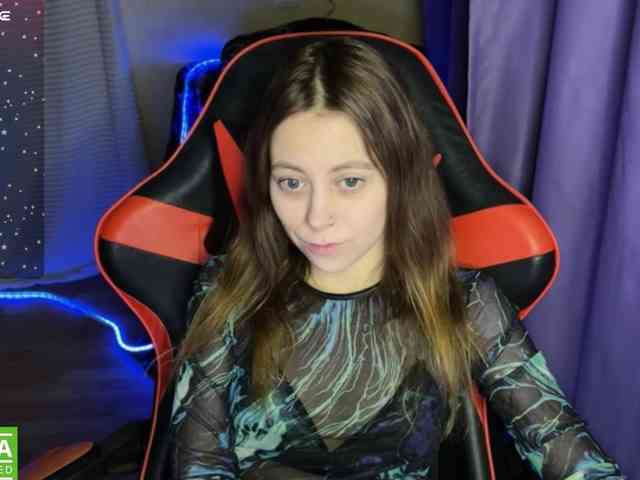 Natural-babe666 webcam