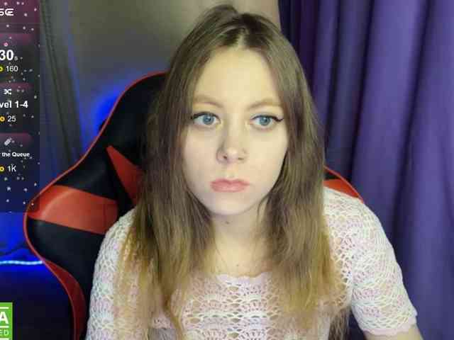 Natural-babe666 webcam