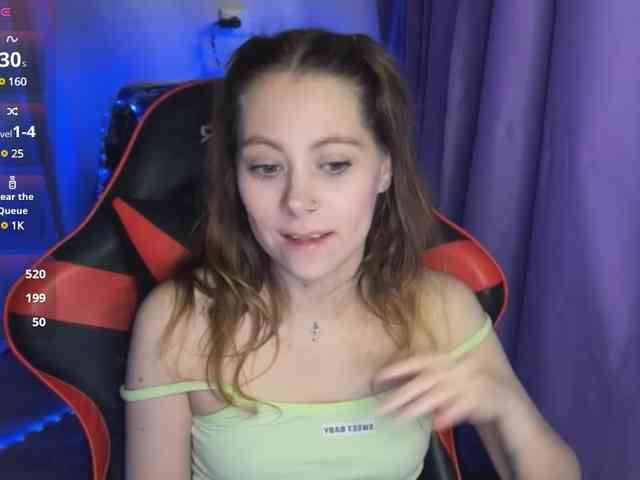 Natural-babe666 webcam