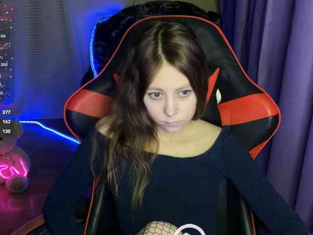 Natural-babe666 webcam