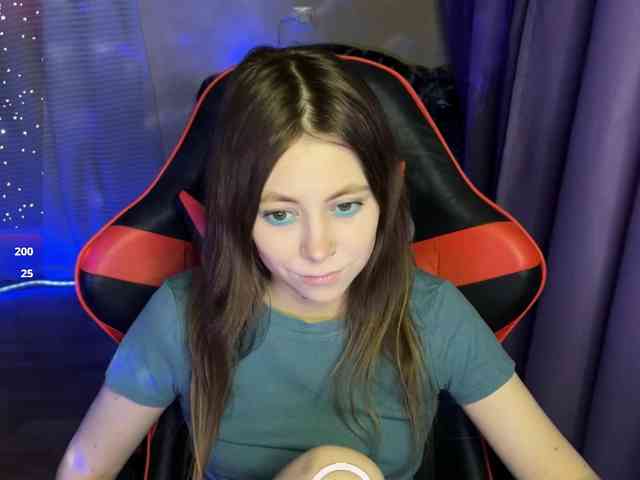 Natural-babe666 webcam