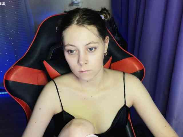 Natural-babe666 webcam