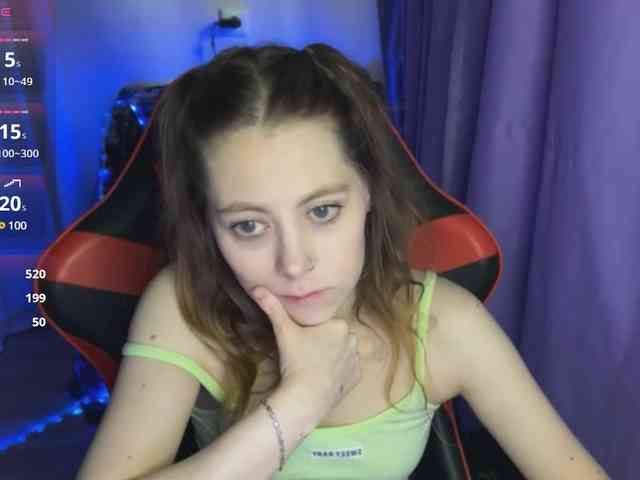 Natural-babe666 webcam