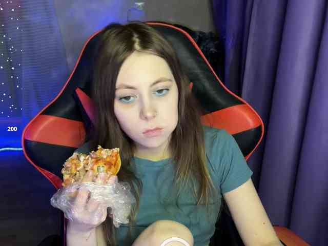 Natural-babe666 webcam