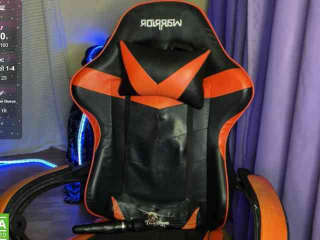 Natural-babe666 webcam