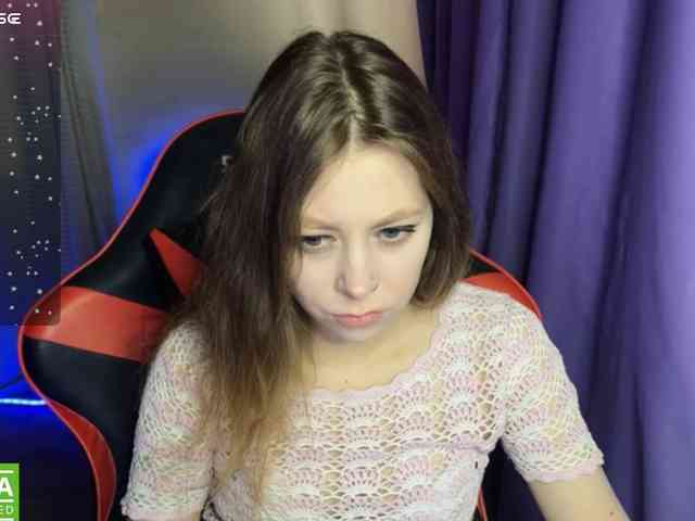 Natural-babe666 webcam