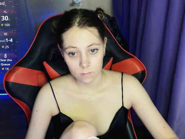 Natural-babe666 webcam