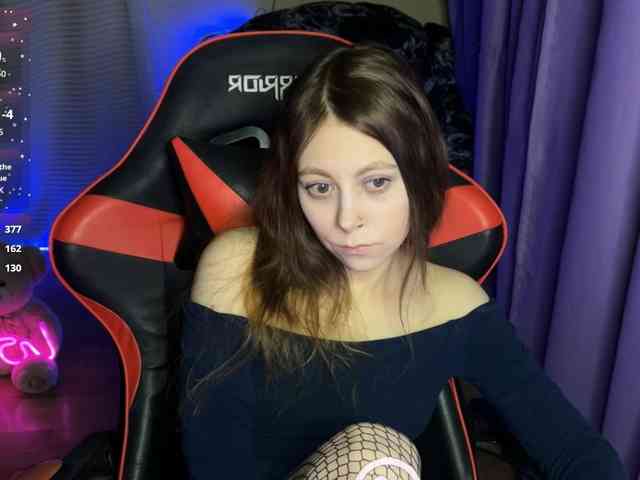 Natural-babe666 webcam