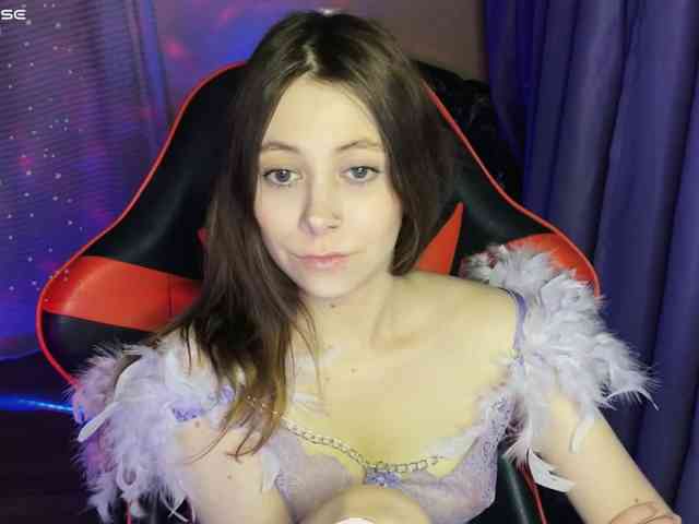 Natural-babe666 webcam