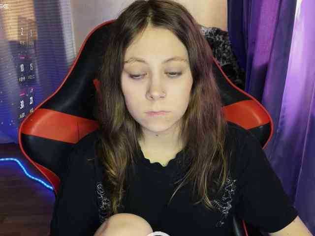 Natural-babe666 webcam