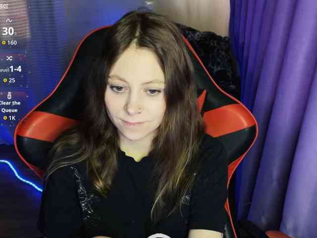 Natural-babe666 webcam