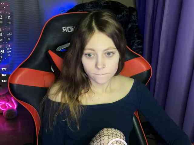 Natural-babe666 webcam