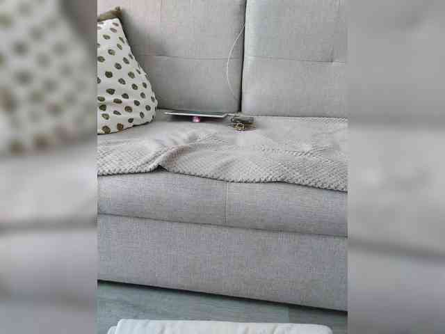 Tina_ webcam