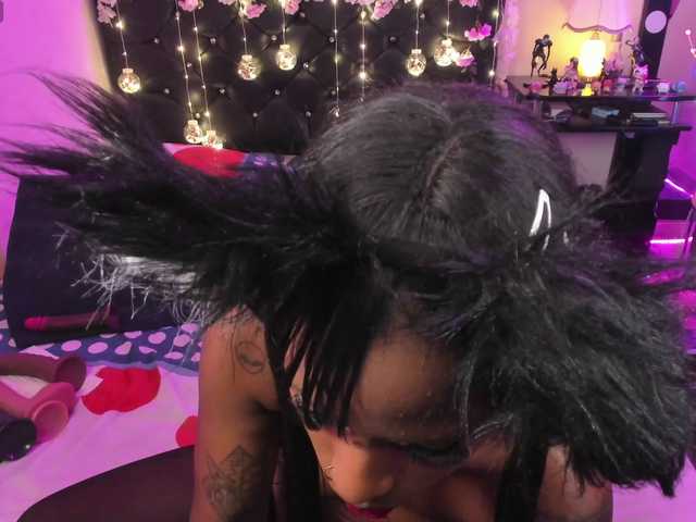 kary-bunny3's BongaCams show and profile