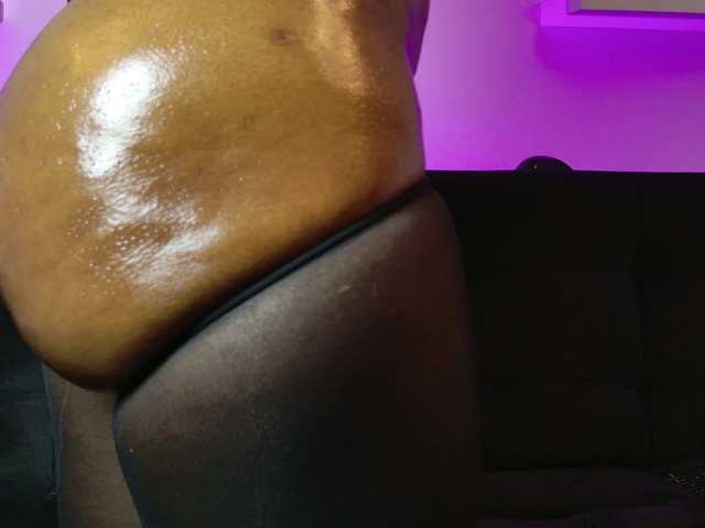 kary-bunny3's BongaCams show and profile