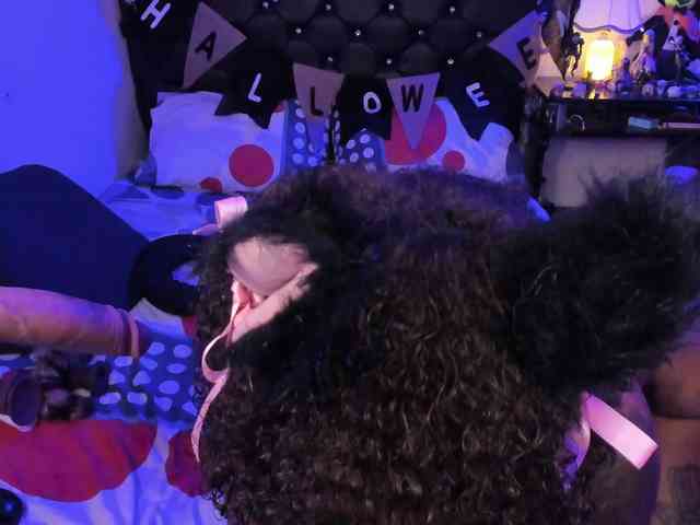 kary-bunny3 webcam