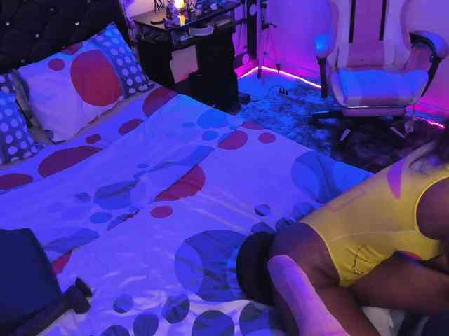 kary-bunny3 webcam