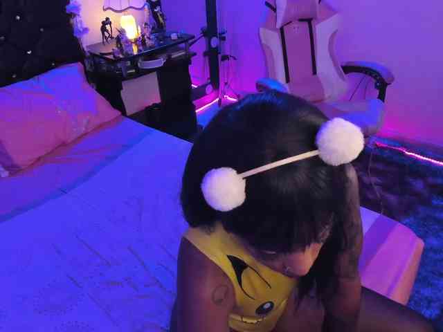 kary-bunny3 webcam