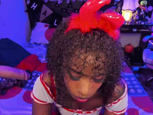 kary-bunny3 webcam