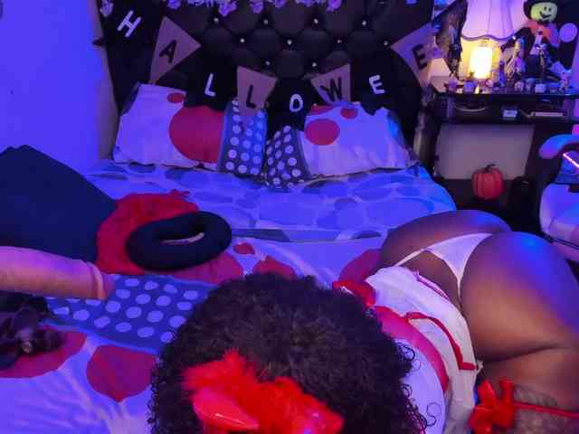 kary-bunny3 webcam